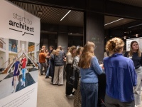 Foto 1, klik om te vergroten