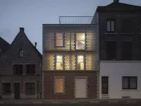 Foto 1, klik om te vergroten